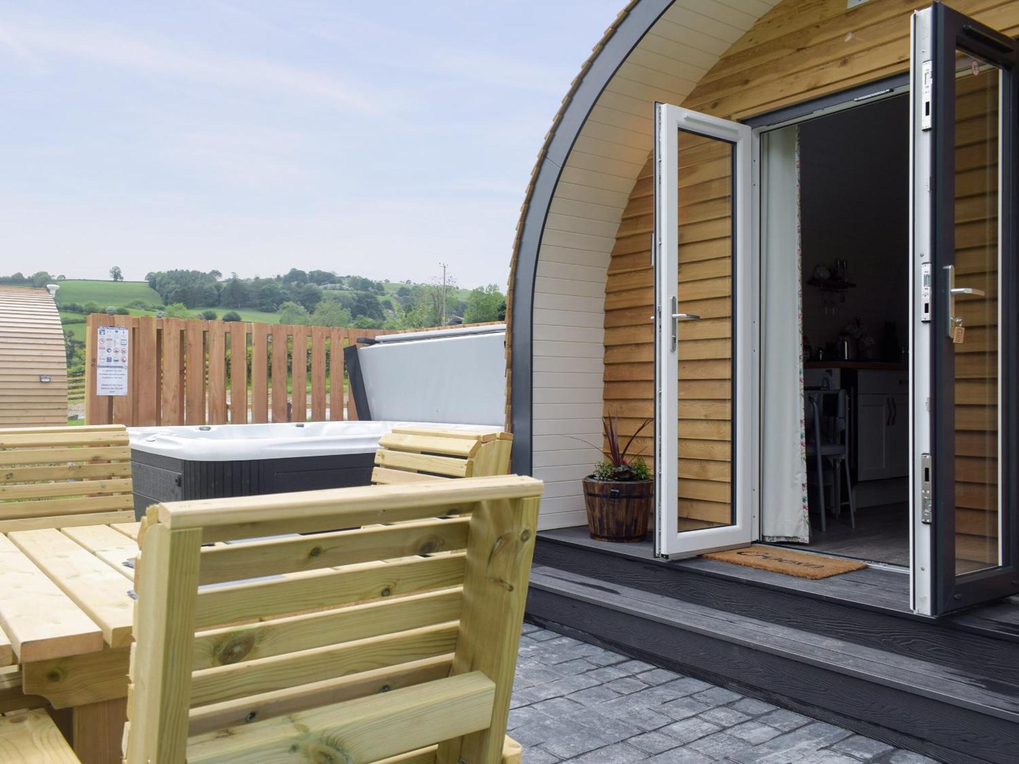 Вилла Cain Pod Vip Llanfyllin Экстерьер фото